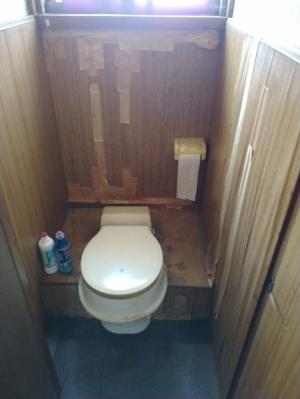 1960s wood house on a large plot in Niigata