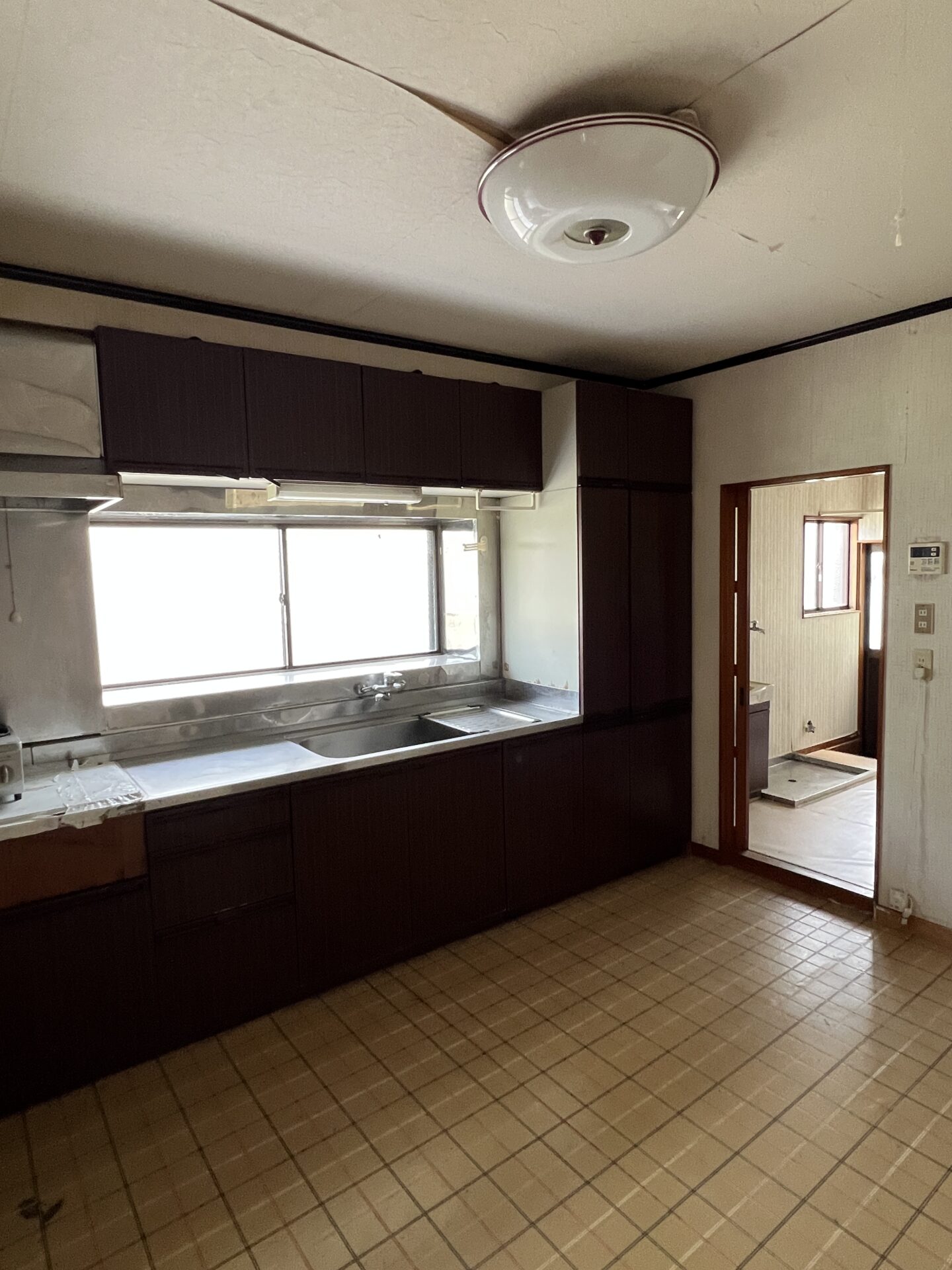 1960s wood house, 11-min walk to station, Shizuoka