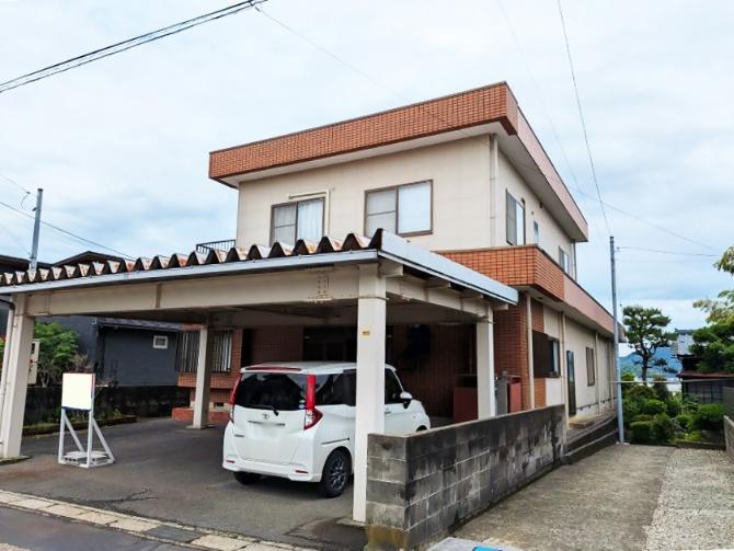 1990s steel-frame house, 1-min walk to station, Fukui