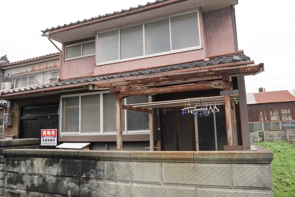 House, 11-min walk to station, Toyama