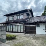 Wood house on a large plot in Toyama