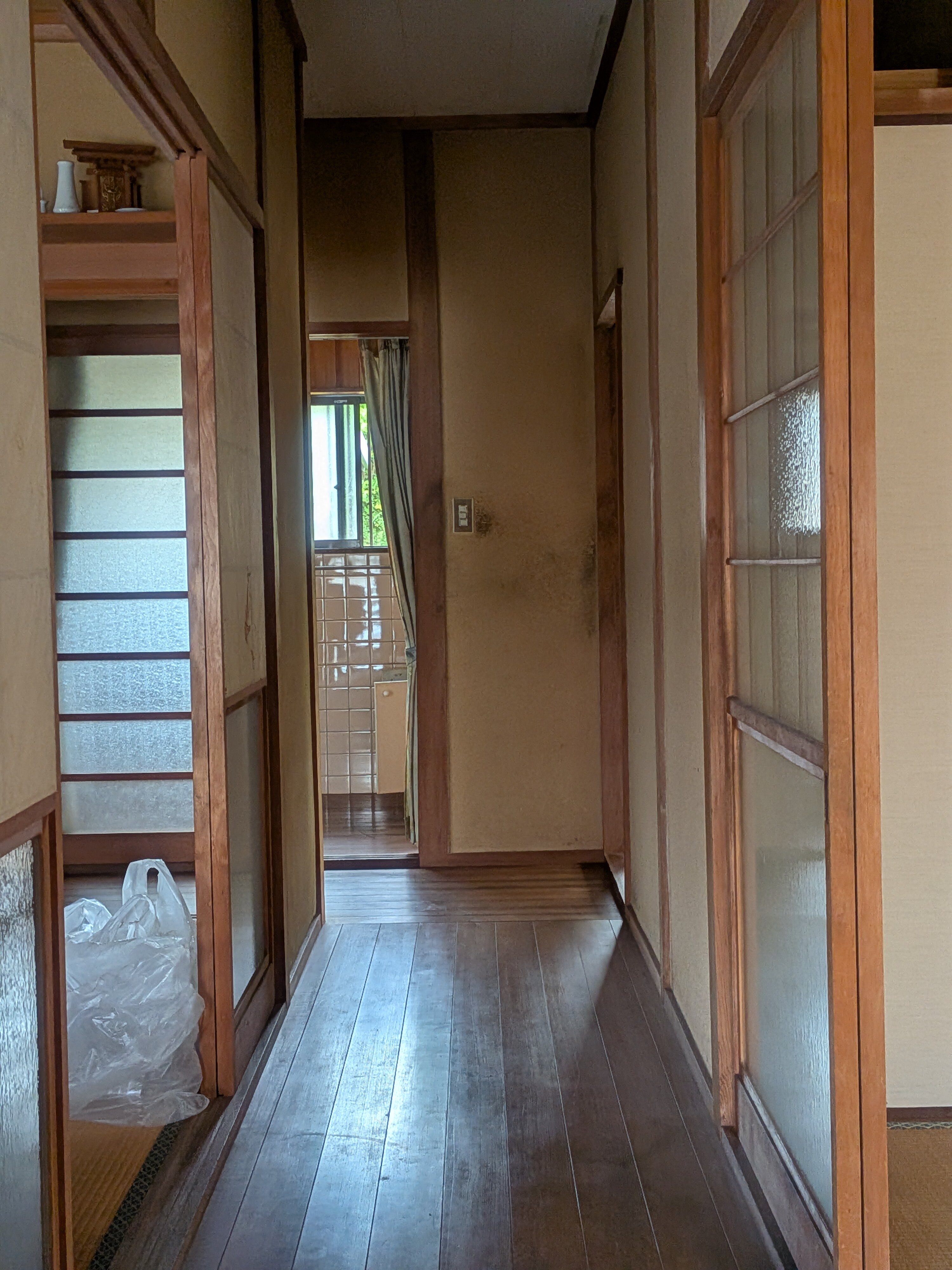 1990s wood house in Okayama