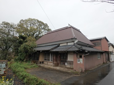 House, 13-min walk to station, Saga