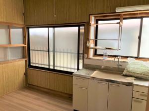 1970s wood house, 6-min walk to station, Shimane
