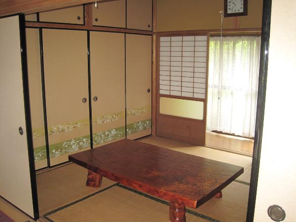 1980s wood house on a large plot in Hyogo