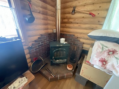 1990s wood house in Hiroshima