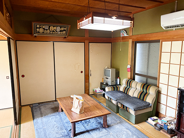1980s wood house, 3-min walk to station, Wakayama