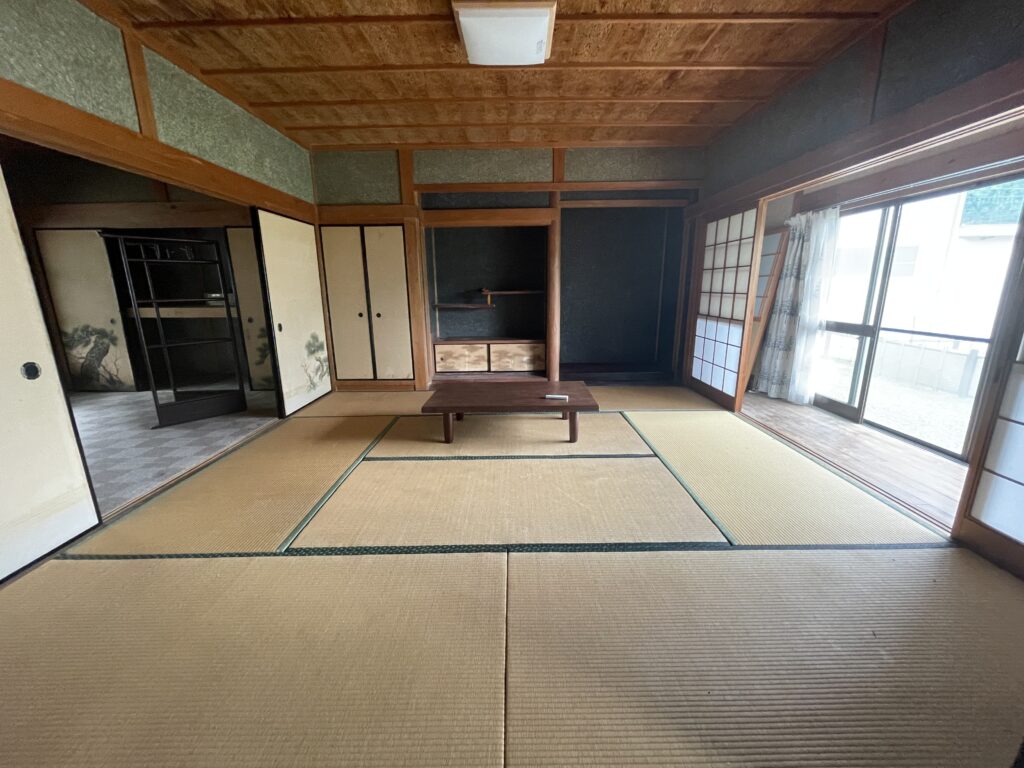 1970s wood house in Nara