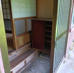 1920s wood house on a large plot in Mie