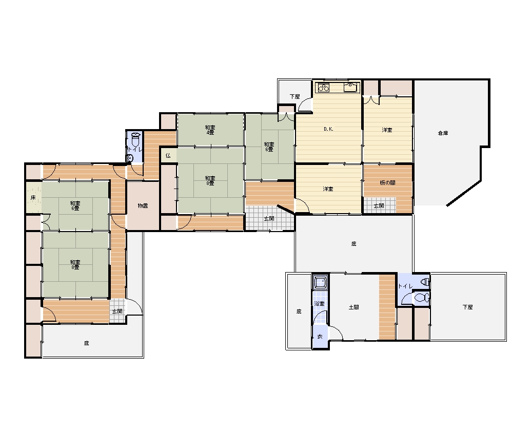 1950s wood house on a large plot in Mie