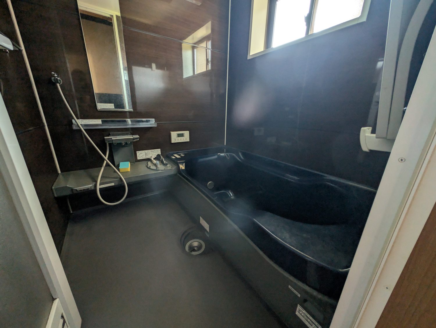 1980s wood house, 6-min walk to station, Hyogo