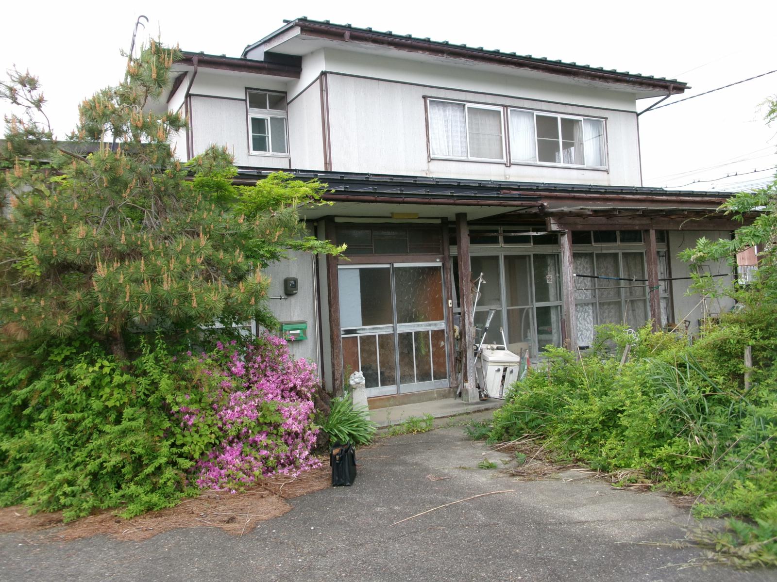 1970s house, 1-min walk to station, Yamagata