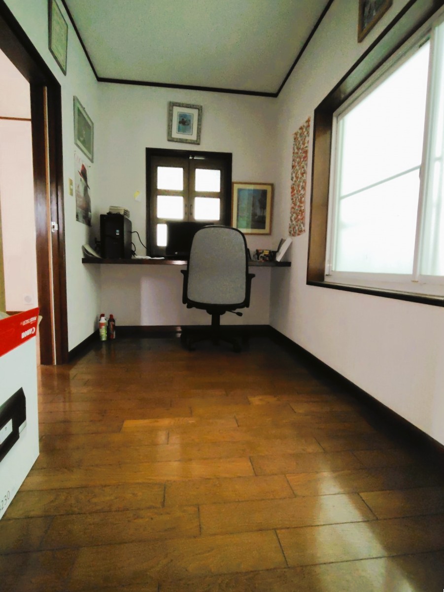 1990s wood house in Ehime