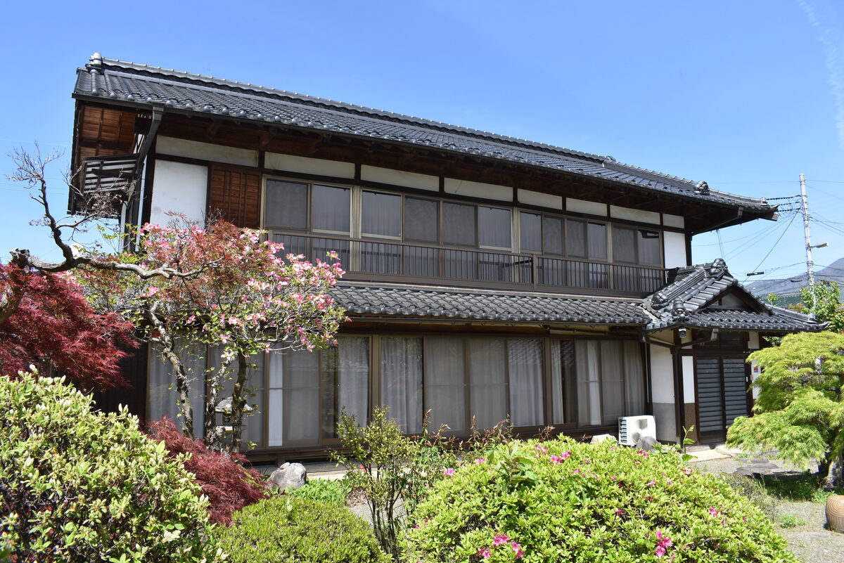 House on a large plot in Yamanashi