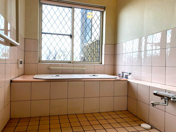2000s house on a large plot in Yamanashi