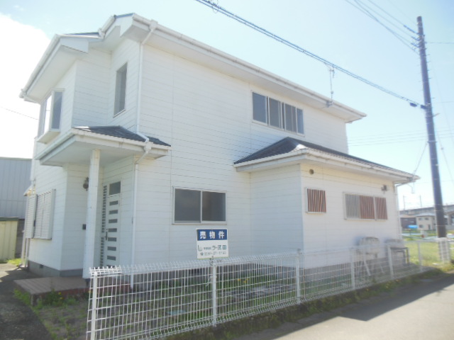 1980s wood house, 17-min walk to station, Tochigi