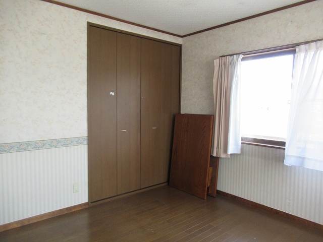 1990s steel-frame house in Nagano