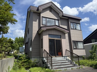 1990s wood house in Hokkaido