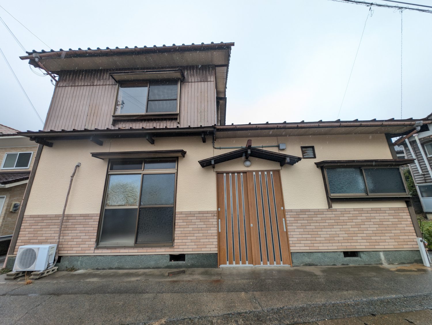 1970s wood house, 6-min walk to station, Hyogo