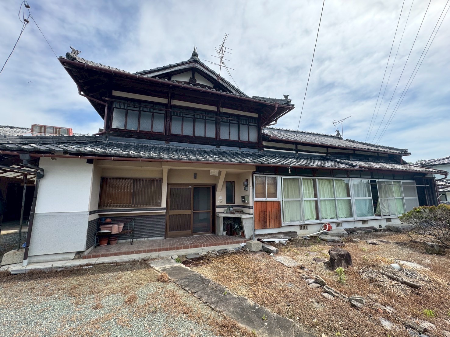 Wood house on a large plot in Kumamoto