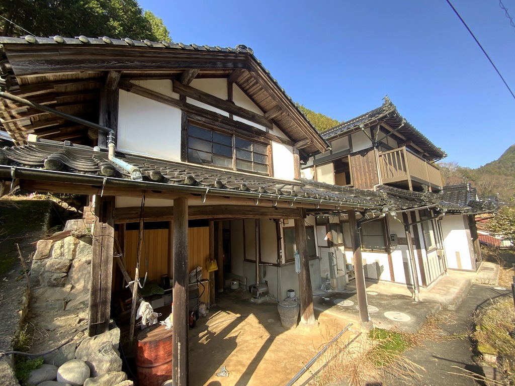 1950s wood house, 5-min walk to station, Yamaguchi
