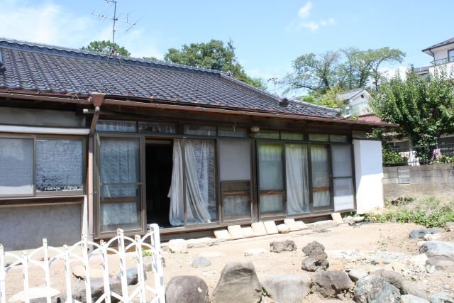 1960s wood house, 18-min walk to station, Nagano