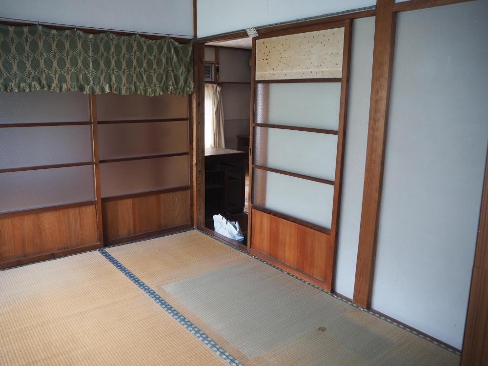 1960s wood house in Tokushima
