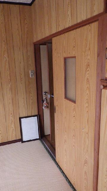 1980s wood house, 7-min walk to station, Nagasaki