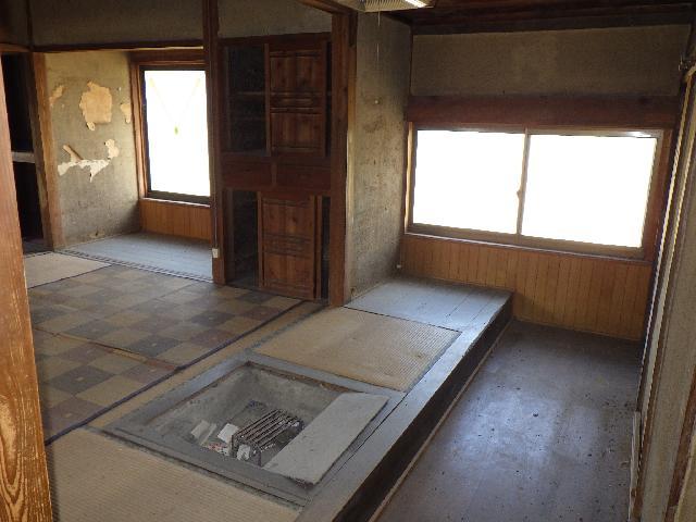 1940s wood house, 10-min walk to station, Nagasaki