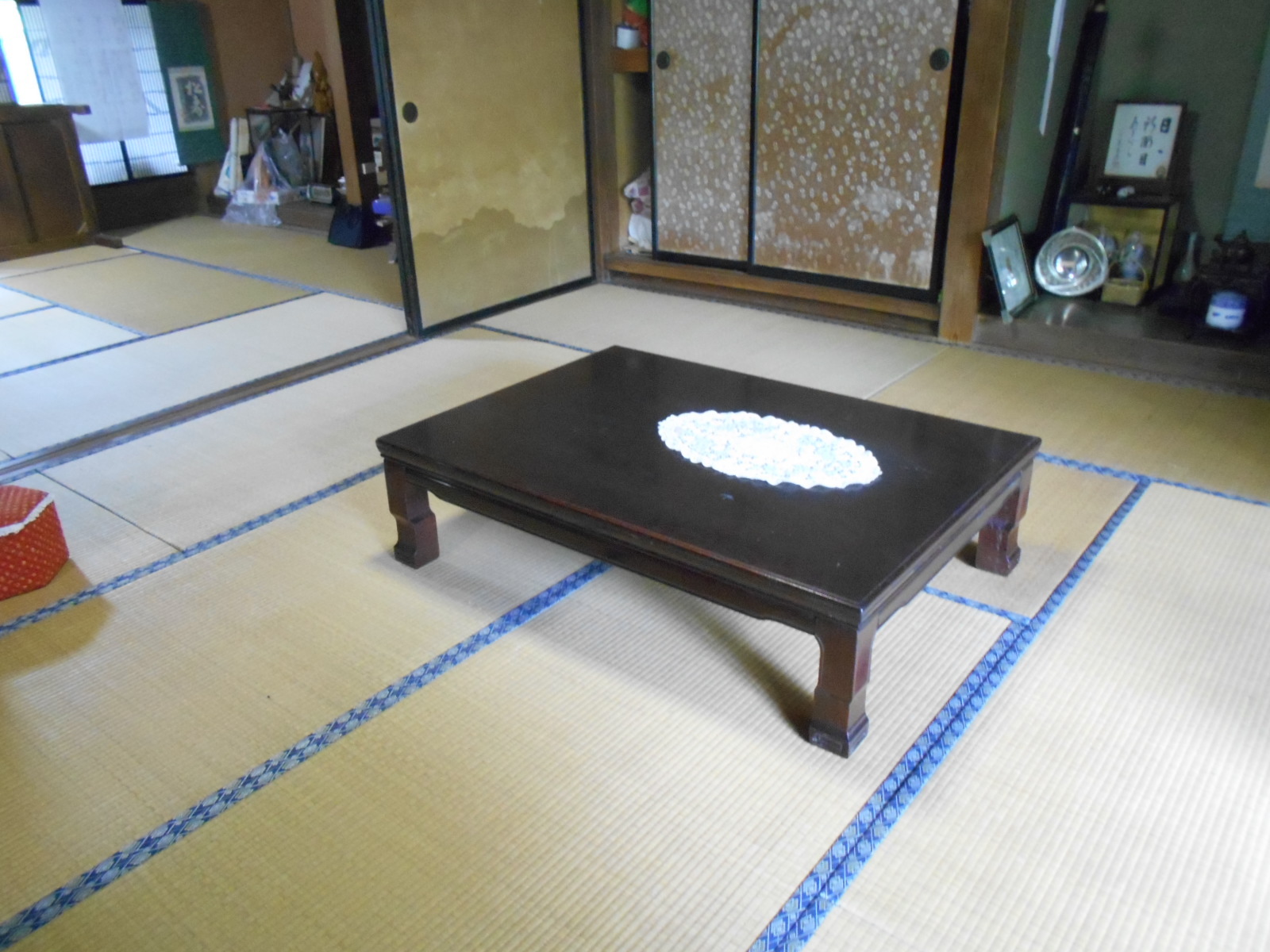 1910s wood house on a large plot in Nagano