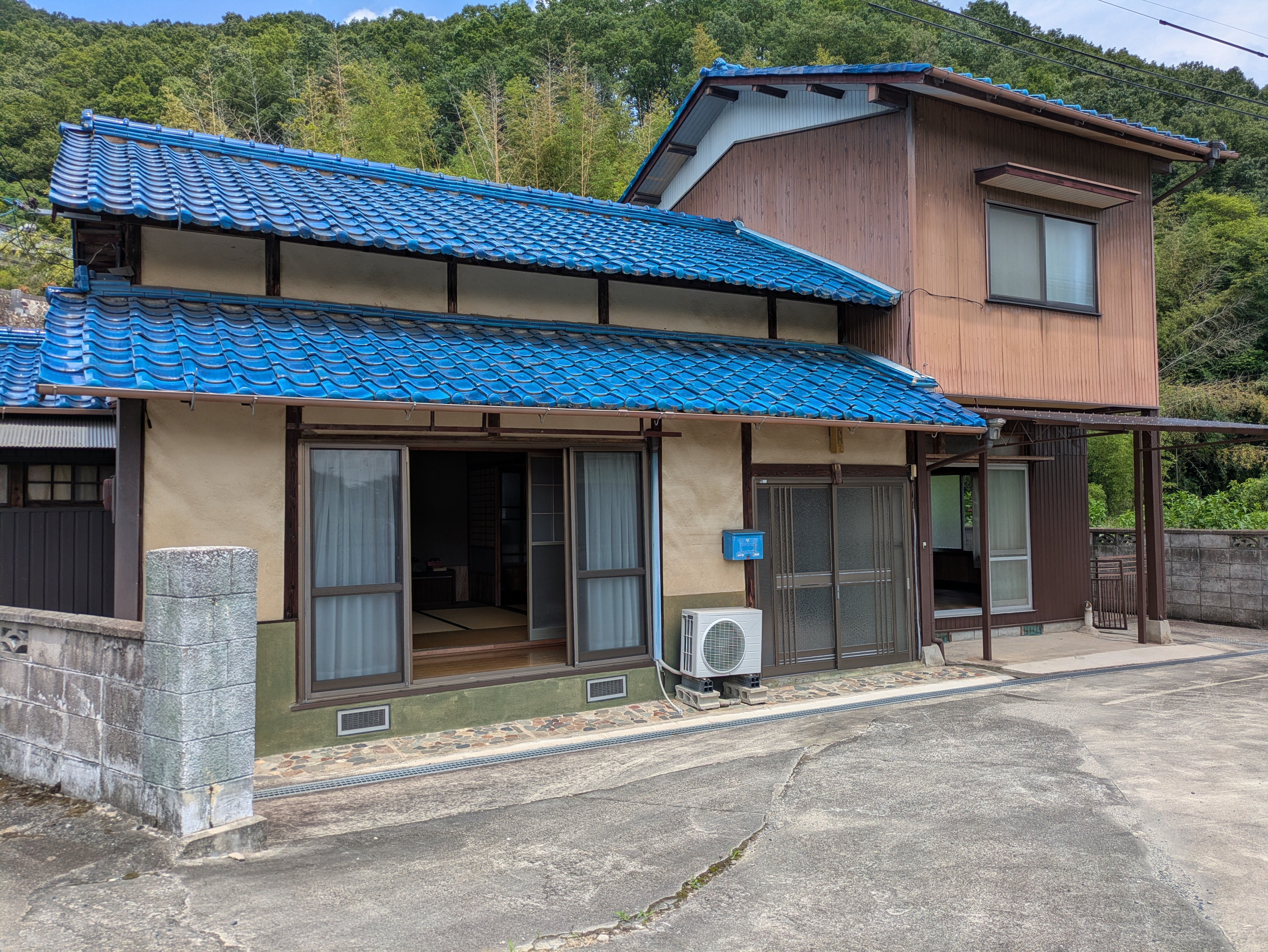 1950s wood house in Ibara