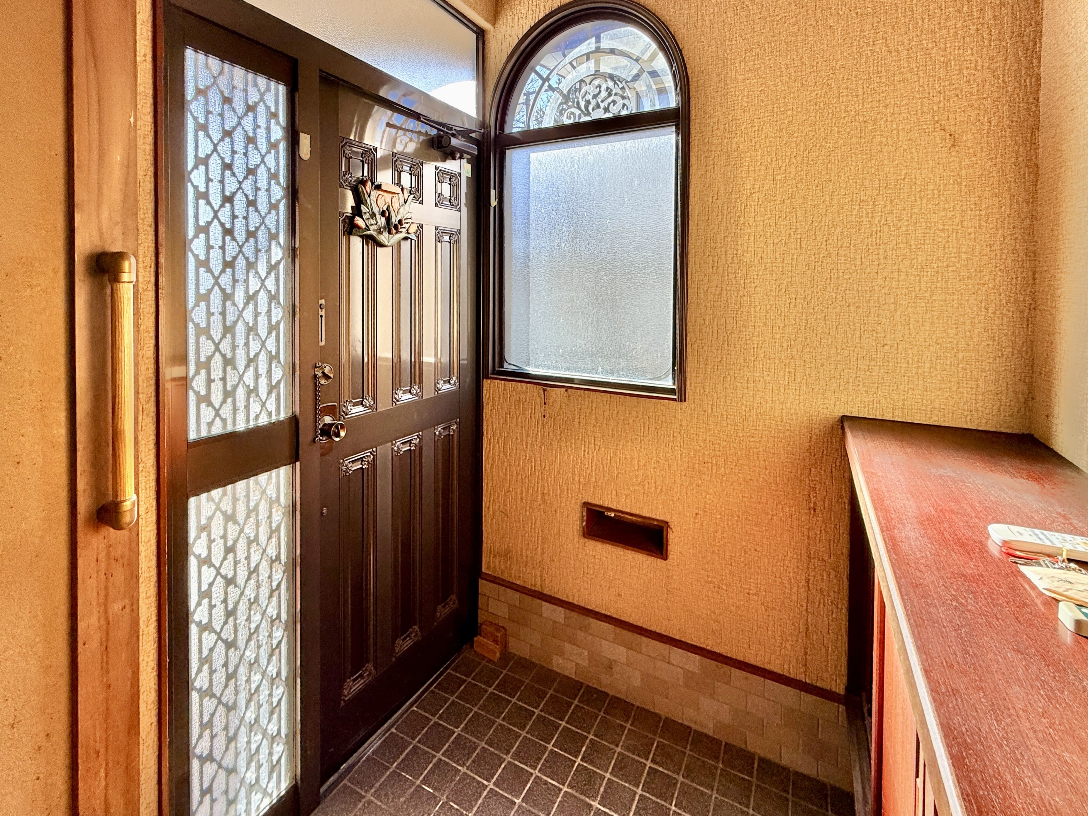 1980s wood house, 9-min walk to station, Nagano