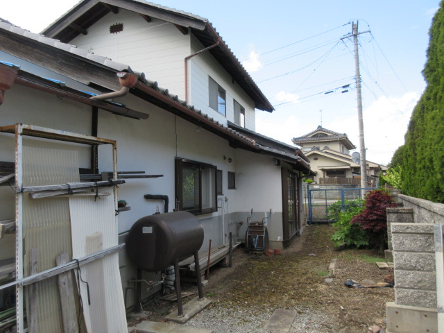 1970s wood house, 20-min walk to station, Nagano