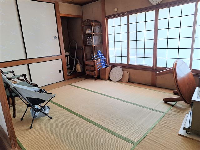 1980s wood house, 6-min walk to station, Yamaguchi