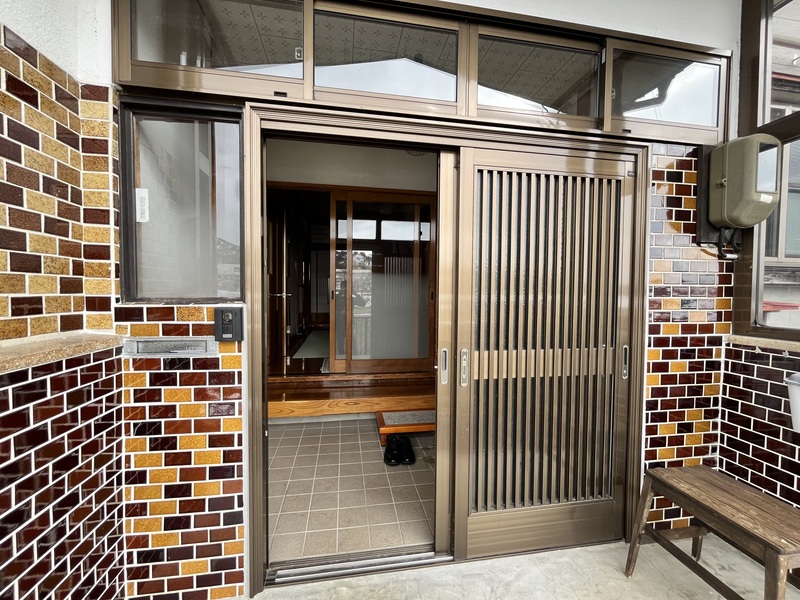 1970s house, 1-min walk to station, Niigata
