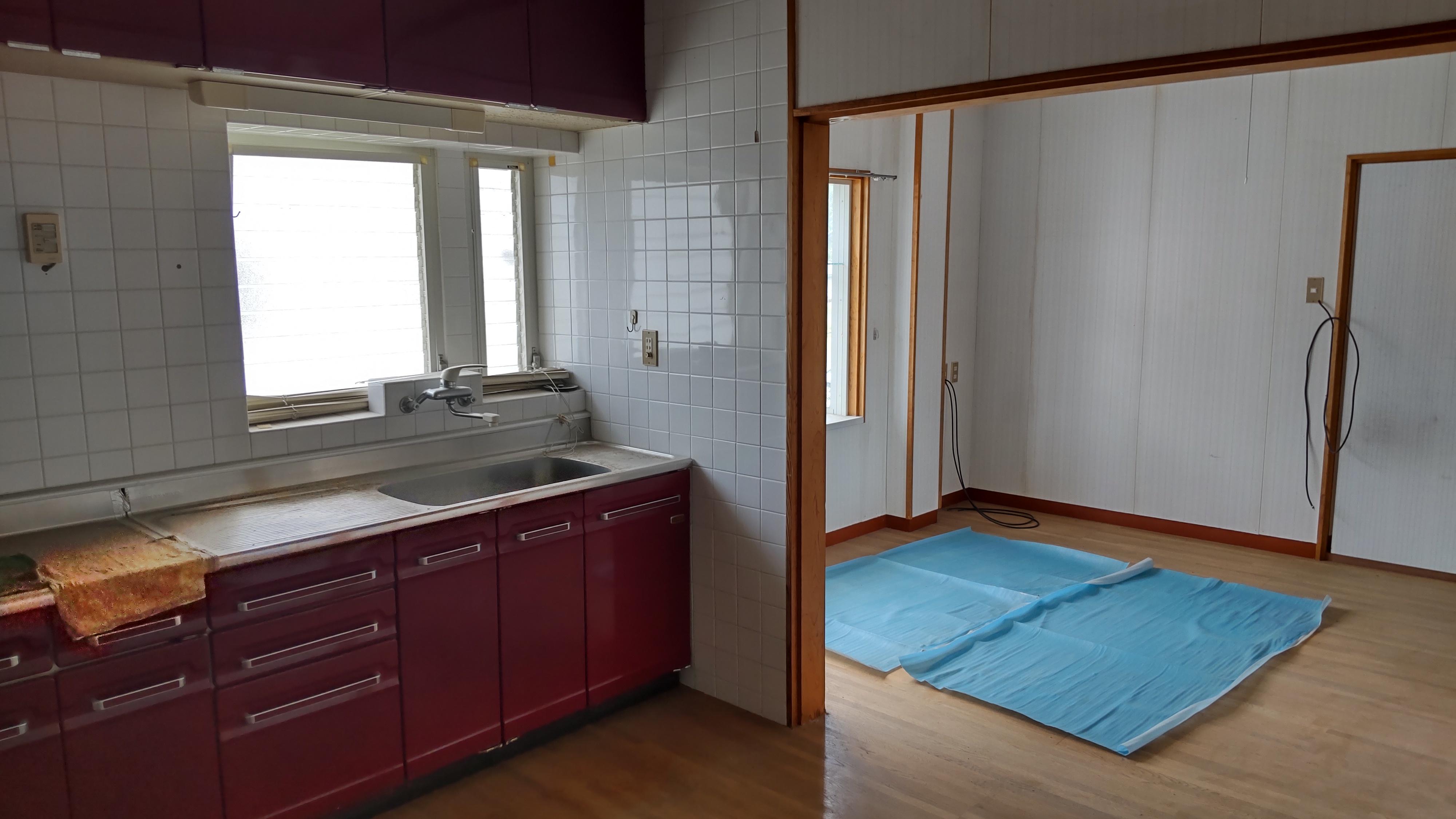 1980s steel-frame house, 4-min walk to station, Miyazaki