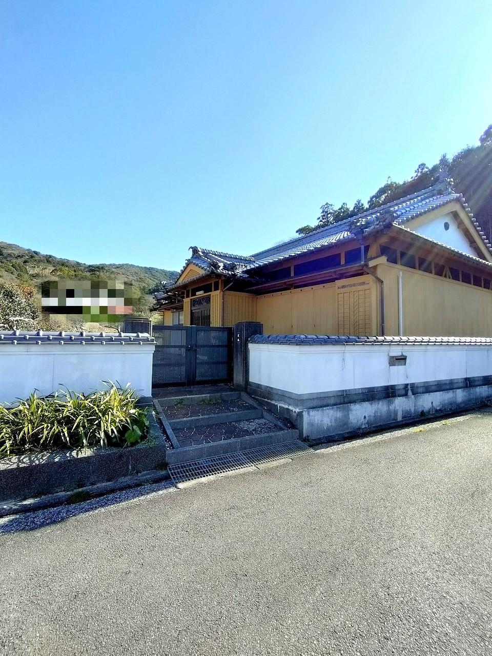 [Price Reduction] Ainan Town Nakanoura, House for Sale, 5DK, 4.8M yen, Spacious, well-maintained Japanese house with multiple rooms 6+ tatami; IH system kitchen; registered in municipal Akiya Bank