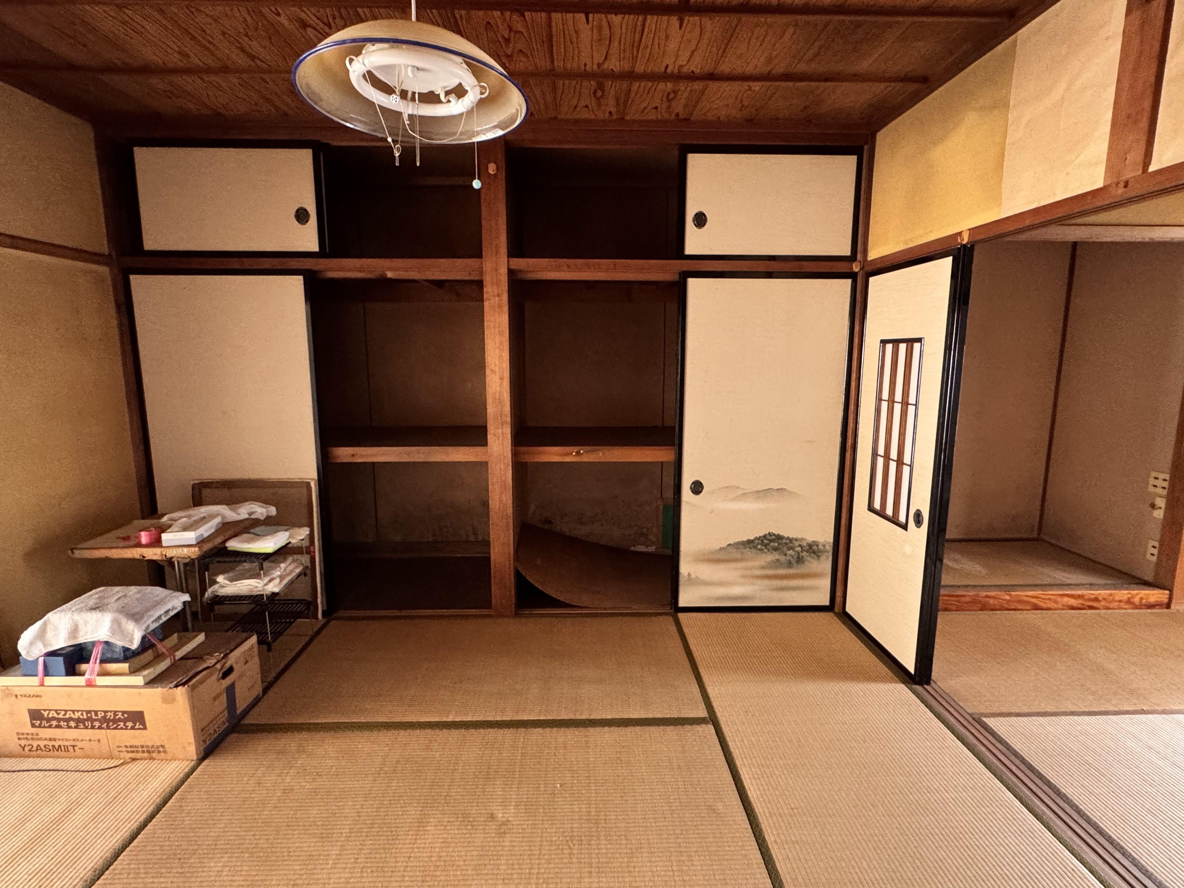 Hida City Kamioka Town Midori-ga-oka - Used wooden house