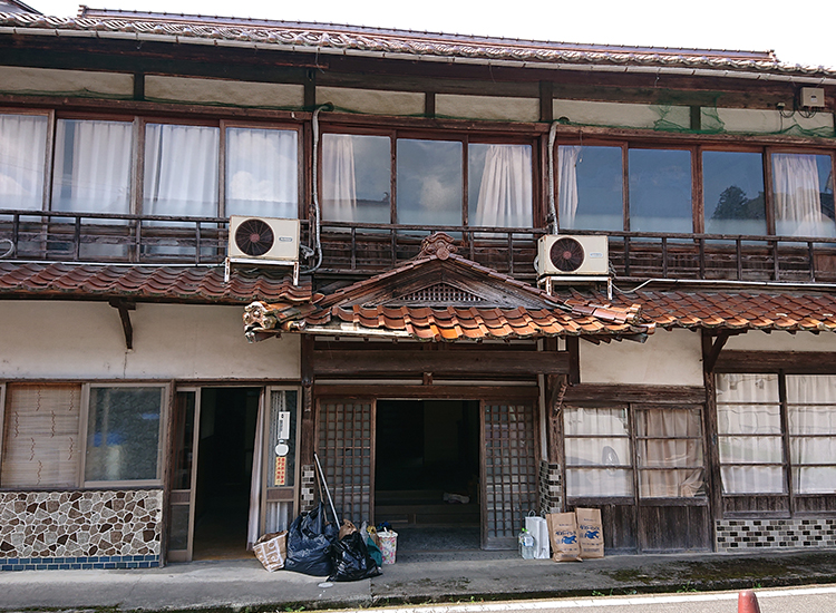 1950s wood house in Shimane