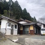 Wood house with outbuildings in Yagi, Nantan