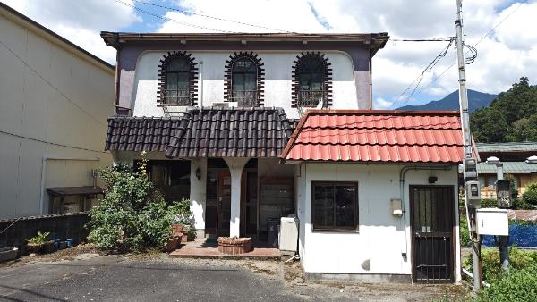 1970s steel-frame house in Hyogo