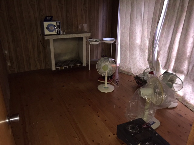 Property (15) - Single-story house 400 meters from the nearest station