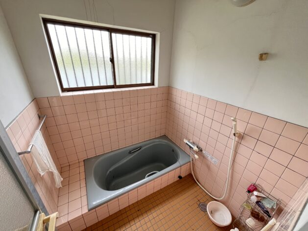 1980s wood house in Ehime