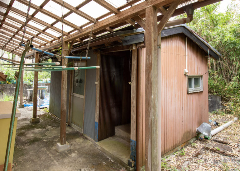 1960s wood house in Matsusaka Kahada