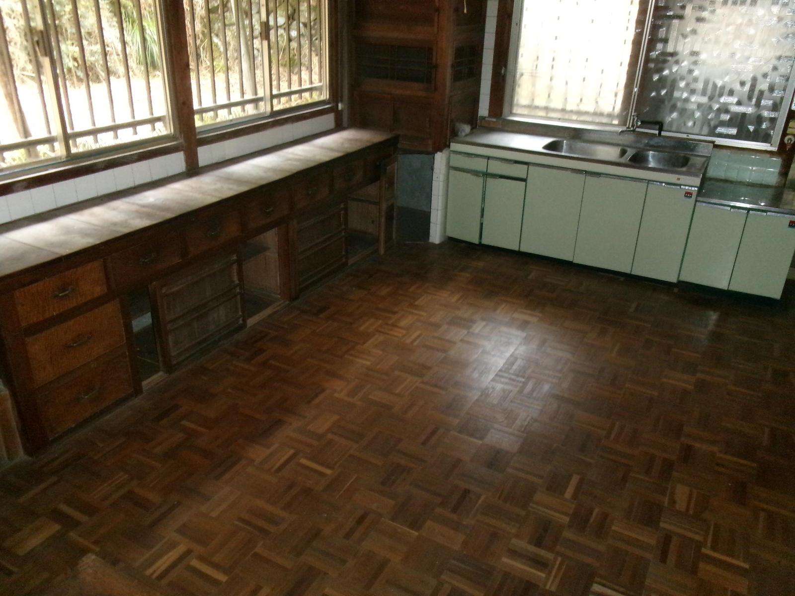 1990s wood house on a large plot in Hyogo