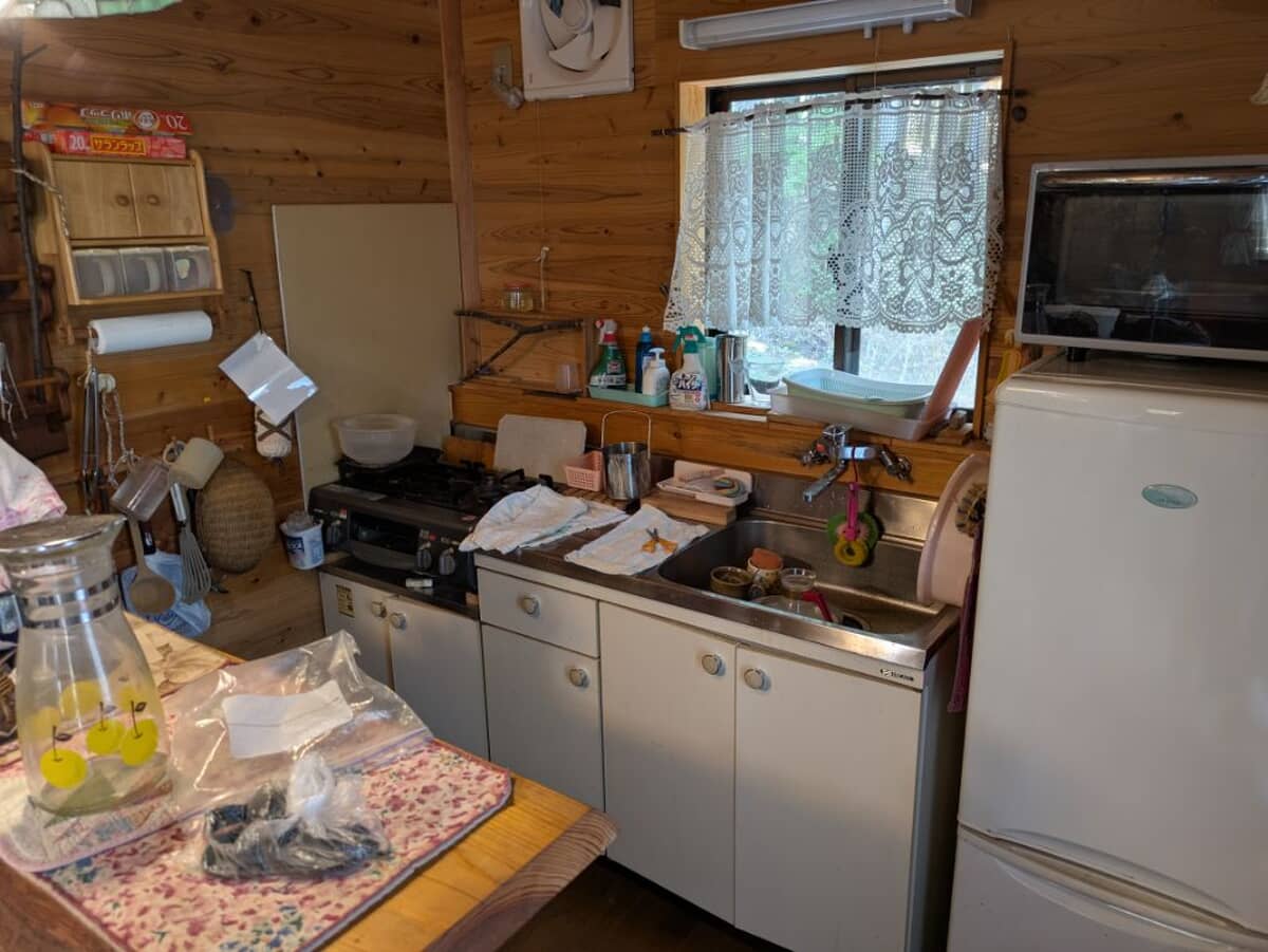 2000s wood house in Hiroshima