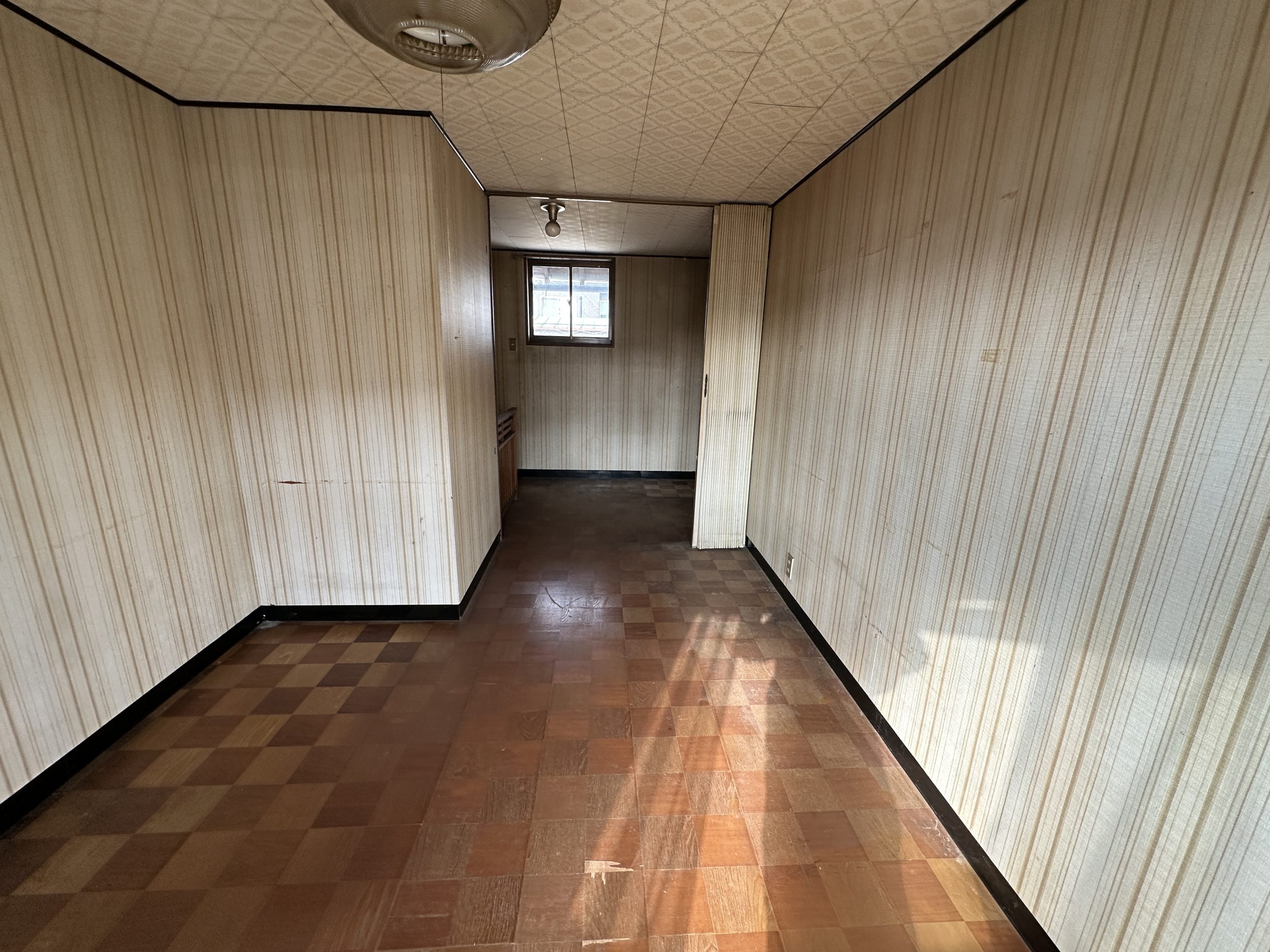 Wood house, 11-min walk to station, Gifu