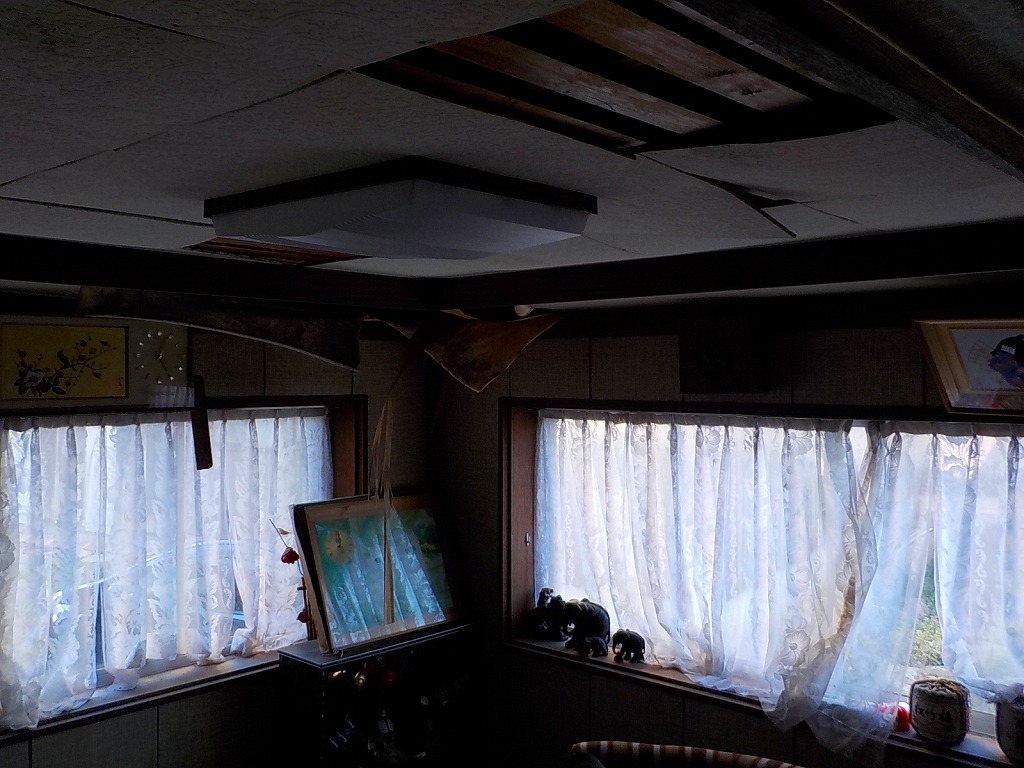 1970s house, 10-min walk to station, Tottori