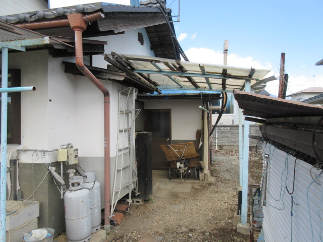 1970s wood house, 20-min walk to station, Nagano