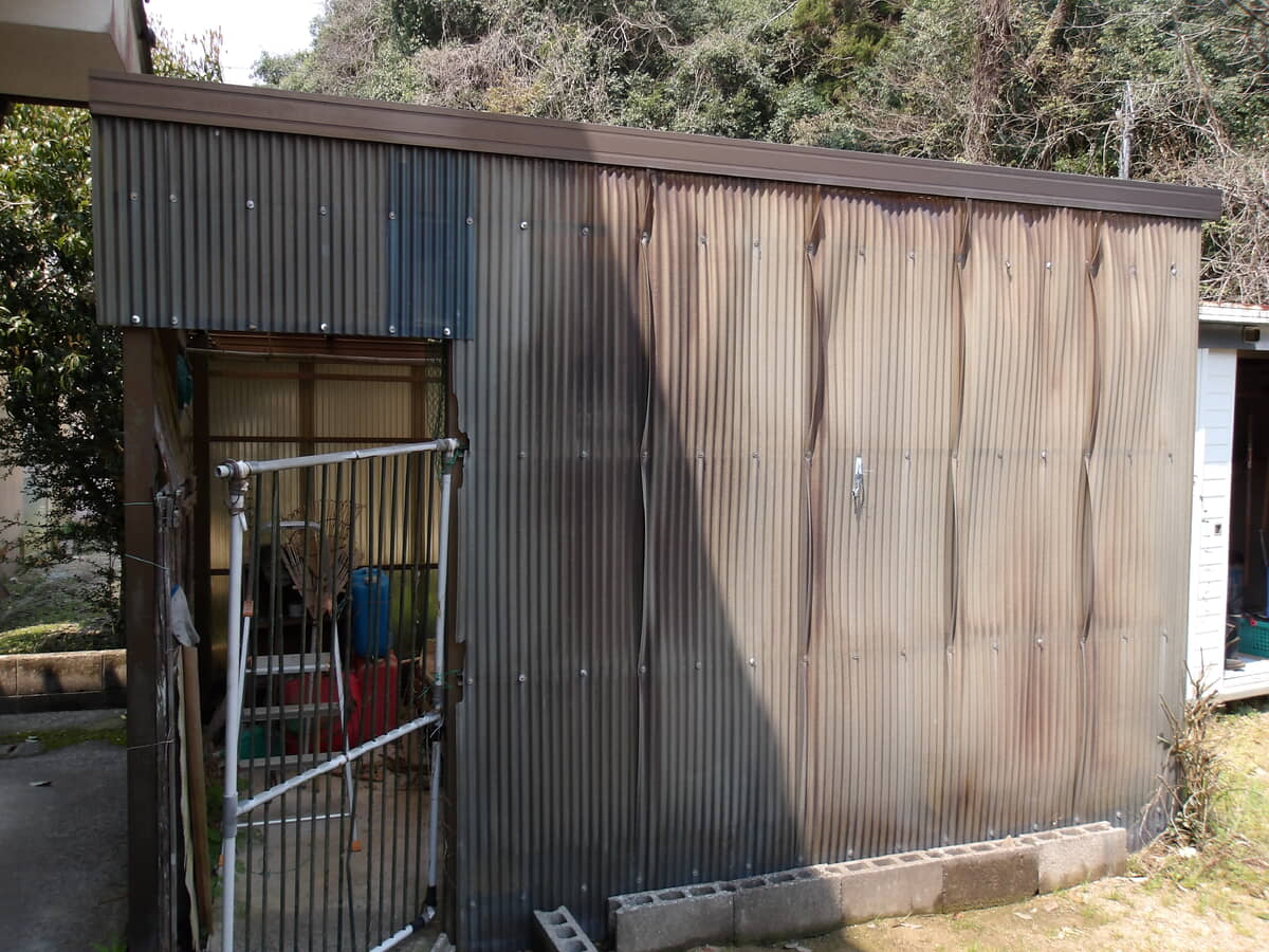 1980s wood house
